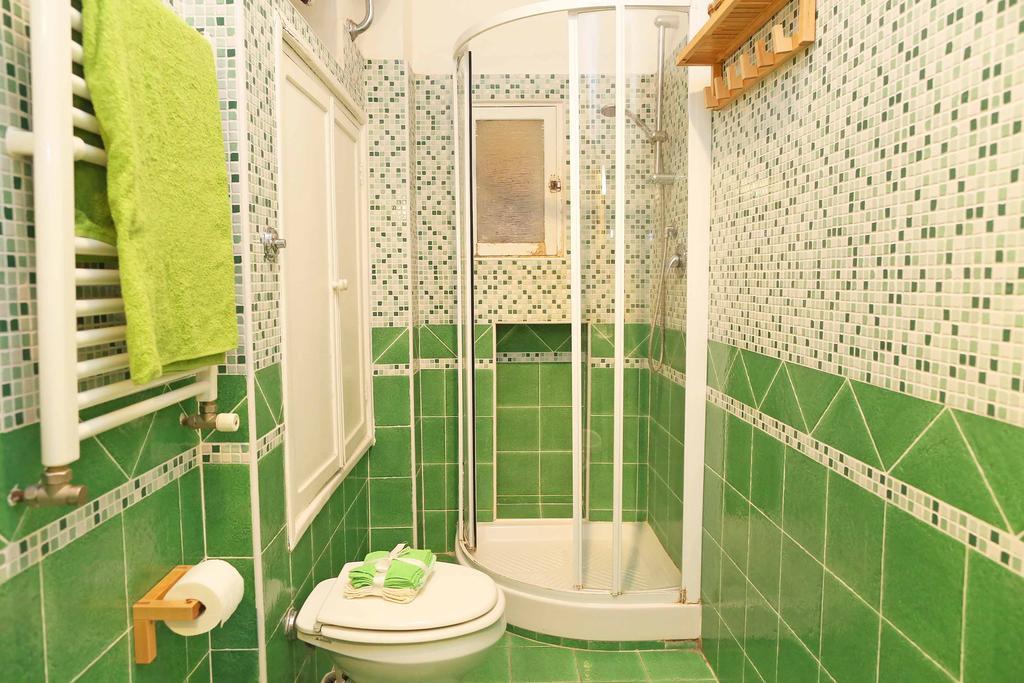 Casa Tua A Monti Apartment Рим Стая снимка