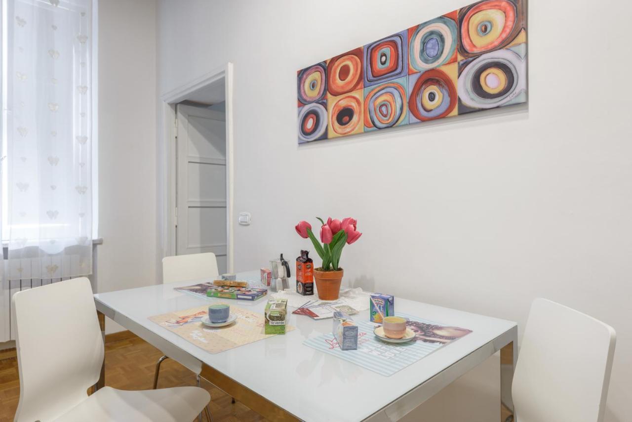Casa Tua A Monti Apartment Рим Стая снимка