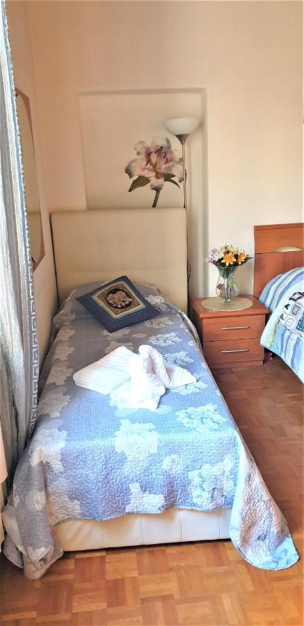 Casa Tua A Monti Apartment Рим Екстериор снимка